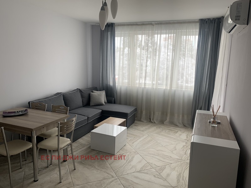 Para alugar  1 quarto Sofia , Ovtcha kupel , 60 m² | 44032681