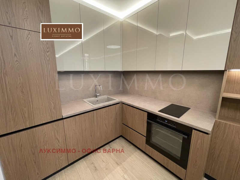 För uthyrning  1 sovrum Varna , k.k. Sv.Sv. Konstantin i Elena , 82 kvm | 52420848 - bild [5]