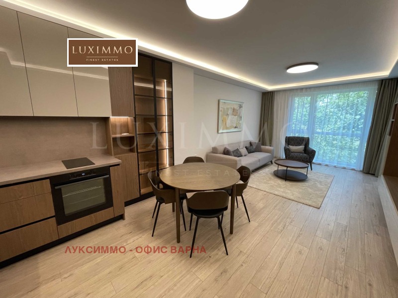 För uthyrning  1 sovrum Varna , k.k. Sv.Sv. Konstantin i Elena , 82 kvm | 52420848 - bild [3]