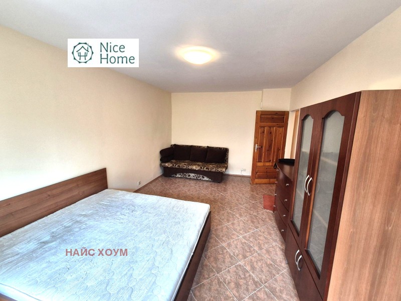 Zu vermieten  Studio Sofia , Mladost 3 , 50 qm | 55710167 - Bild [3]