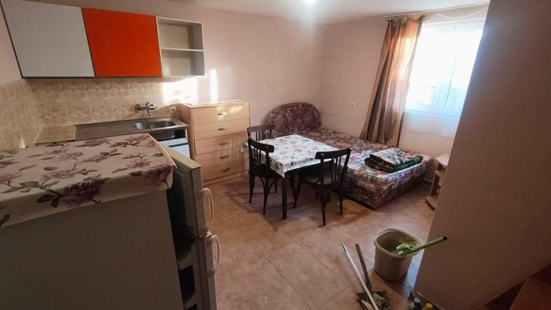 Para alugar  1 quarto Sofia , Iliianci , 40 m² | 25961500