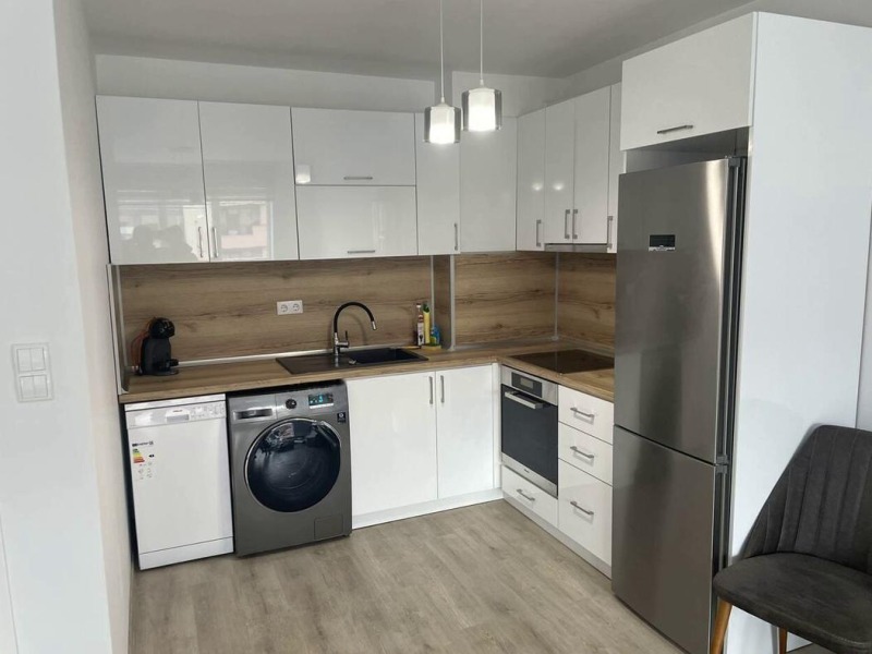 Kiralık  1 yatak odası Plovdiv , Yujen , 57 metrekare | 42016805