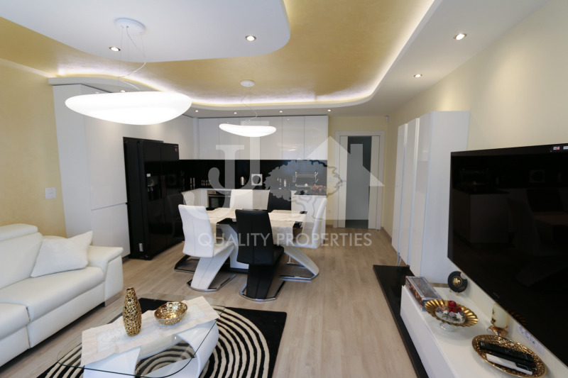Дава под наем  3-стаен град София , Център , 119 кв.м | 49959964 - изображение [2]