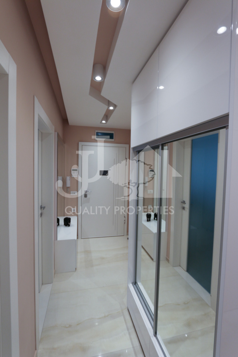 Дава под наем  3-стаен град София , Център , 119 кв.м | 49959964 - изображение [9]