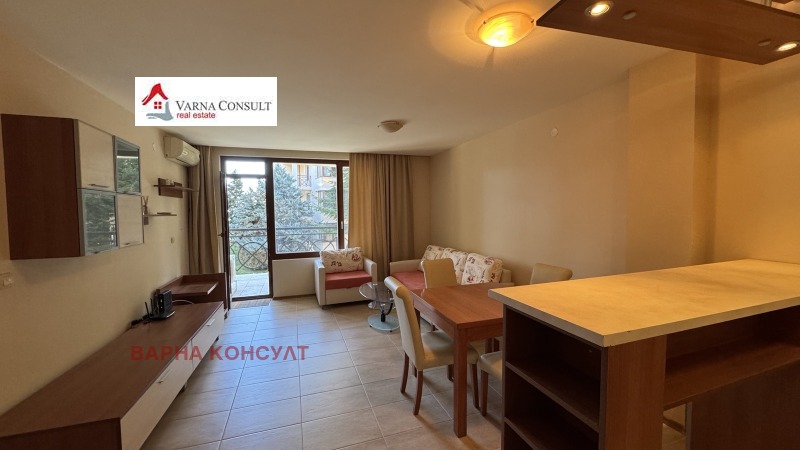 Дава под Наем 2-СТАЕН в град Варна, к.к. Златни пясъци - 55 кв.м / 400 € » 782.33 лв., ВАРНА КОНСУЛТ