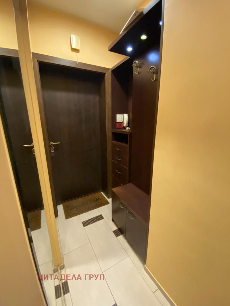 Дава под наем 2-СТАЕН, гр. София, Център, снимка 15 - Апартаменти - 54578004