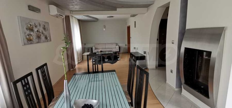 Zu vermieten  3 Schlafzimmer Sofia , Studentski grad , 204 qm | 79824702 - Bild [3]