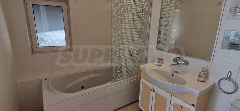 Zu vermieten  3 Schlafzimmer Sofia , Studentski grad , 204 qm | 79824702 - Bild [7]