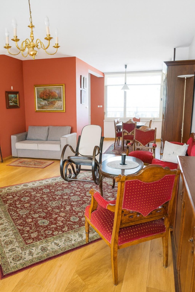 Дава под наем 3-СТАЕН, гр. Пловдив, Център