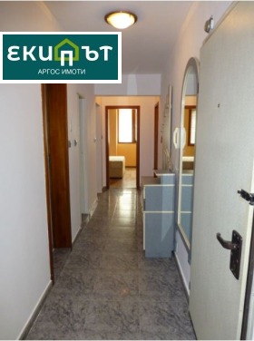 ���� ��� ���� 3-����� | Imot.bg � ����� ������ 8