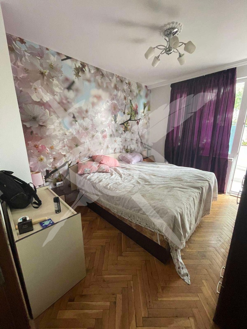 K pronájmu  1 ložnice Varna , Centar , 50 m2 | 44760698 - obraz [3]