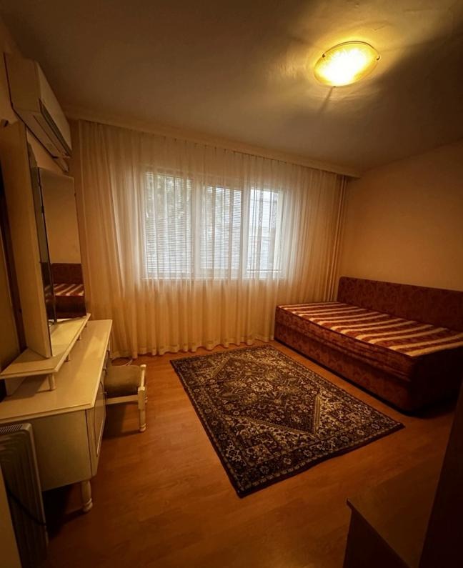 Zu vermieten  2 Schlafzimmer Plowdiw , Zentar , 110 qm | 71532143 - Bild [5]
