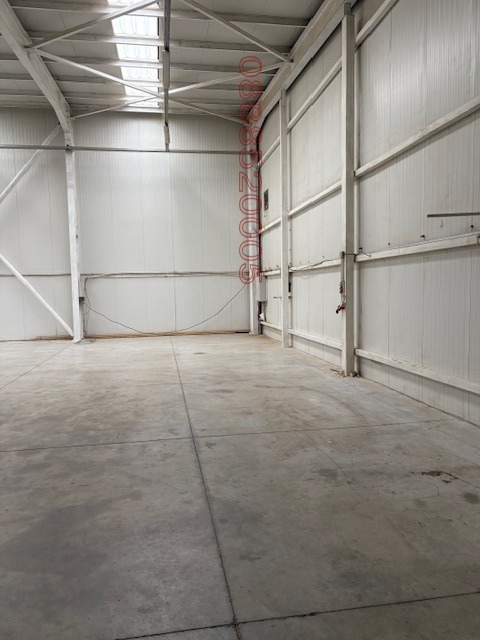 Дава под наем ПРОМ. ПОМЕЩЕНИЕ, гр. Пловдив, Голямоконарско шосе, снимка 7 - Производствени сгради - 52651186