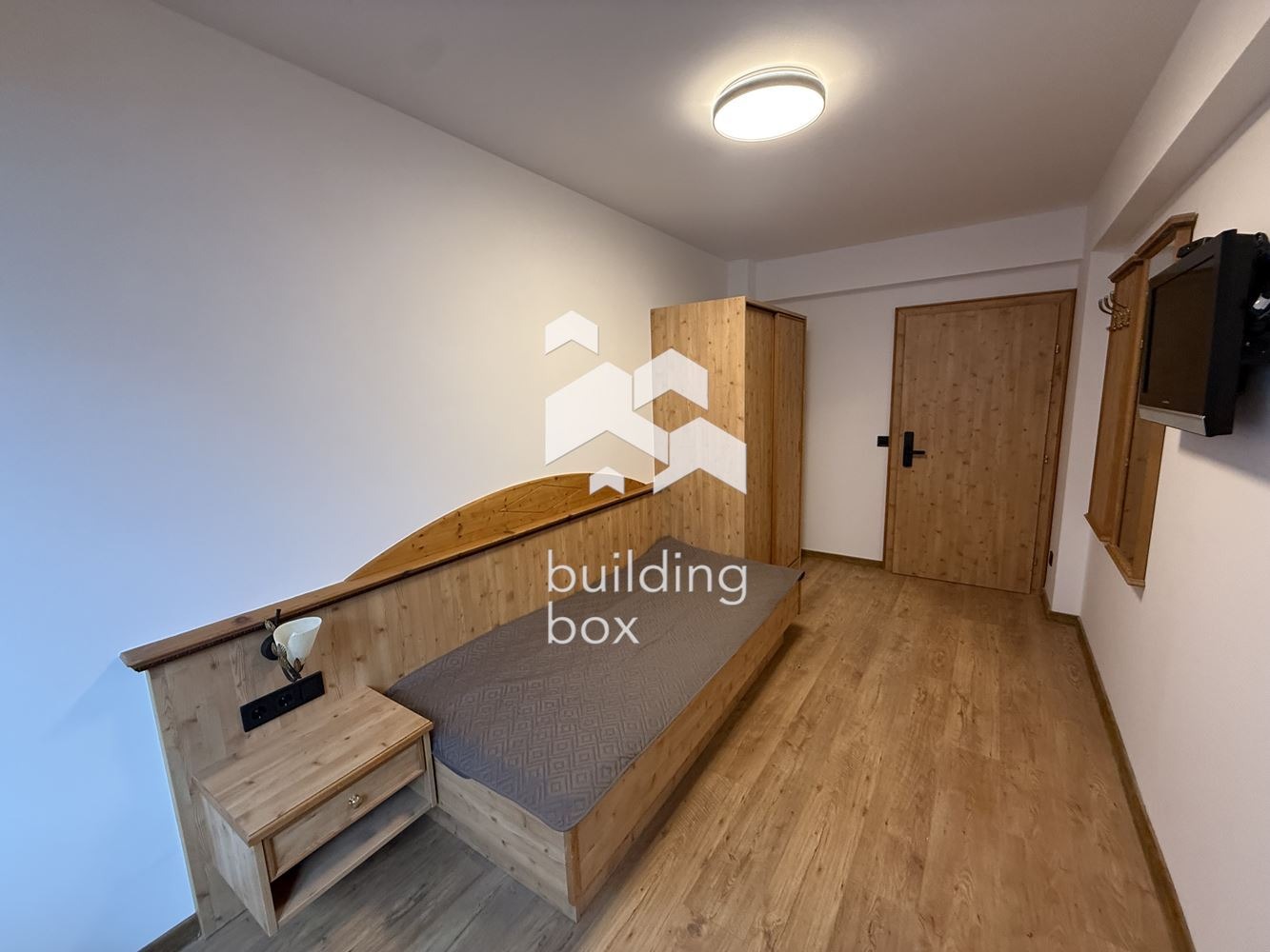 Дава под наем МНОГОСТАЕН, гр. София, Хладилника, снимка 5 - Апартаменти - 54227100