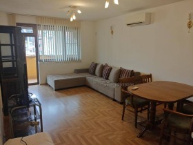 2 slaapkamers Vazrazjdane, Burgas 2