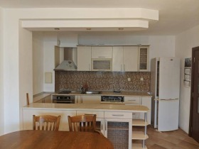 2 bedroom Vazrazhdane, Burgas 3