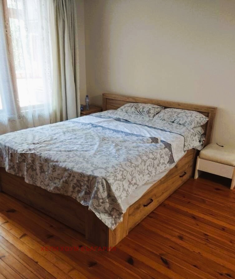 Zu vermieten  Studio Ruse , Rodina 2 , 42 qm | 48924332