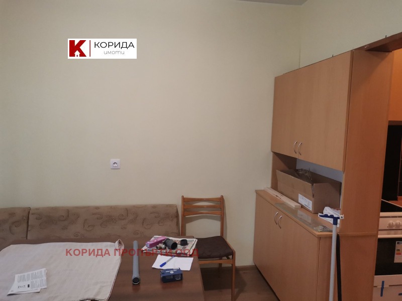 En renta  2 dormitorios Sofia , Tsentar , 83 metros cuadrados | 73772721 - imagen [2]