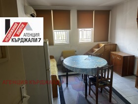 2 спаваће собе Центар, Карджали 6