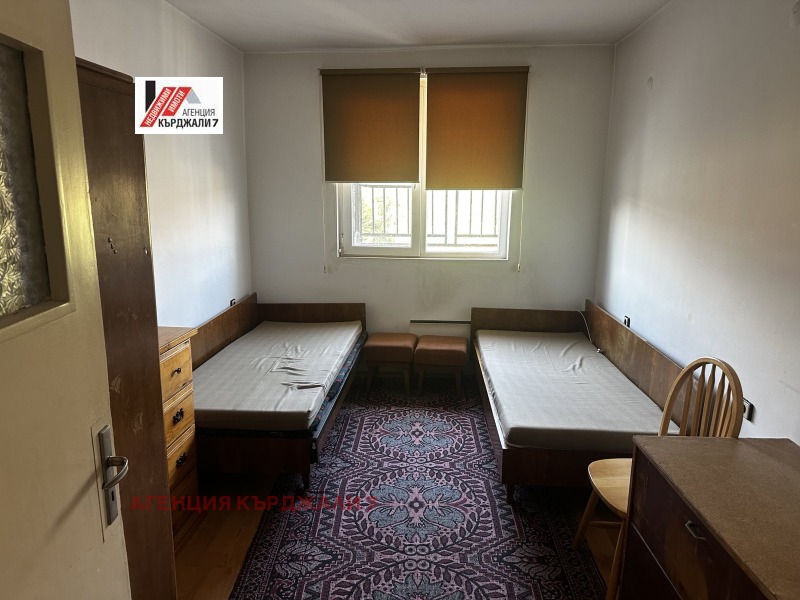 De inchiriat  2 dormitoare Cârdjali , Țentâr , 79 mp | 41292456 - imagine [4]