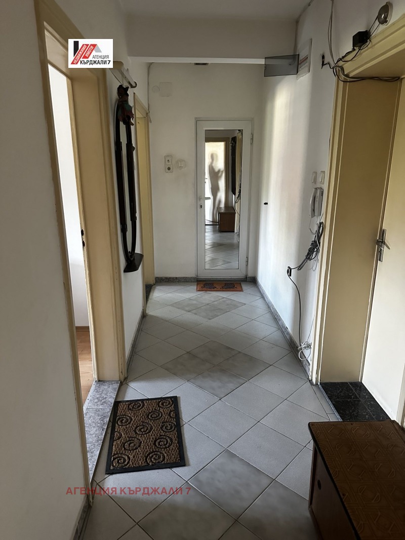 De inchiriat  2 dormitoare Cârdjali , Țentâr , 79 mp | 41292456 - imagine [2]