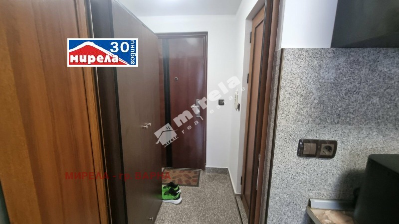 Издаје се  Студио Варна , Погреби , 35 м2 | 76319481 - слика [3]