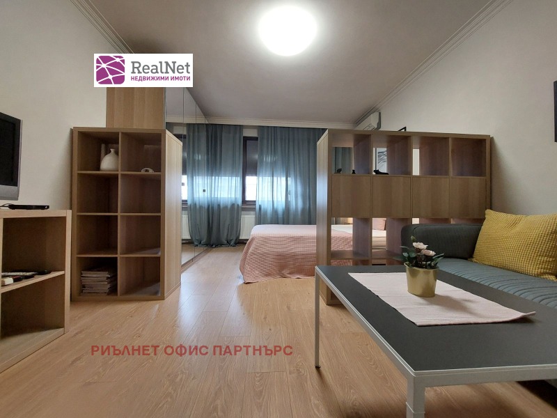 Дава под наем 2-СТАЕН, гр. София, Център, снимка 4 - Апартаменти - 52654570