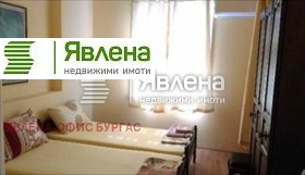 4-стаен град Бургас, Център 11