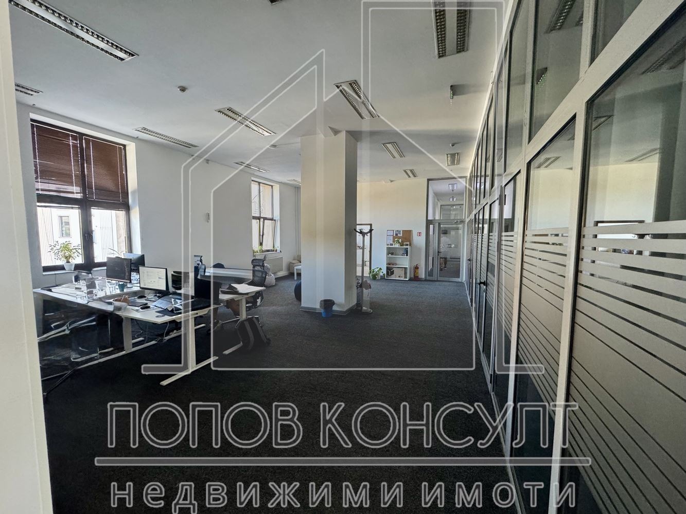 Дава под наем ОФИС, гр. Пловдив, Център, снимка 2 - Офиси - 53372117
