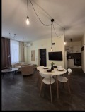Дава под наем  3-стаен град София , Център , 90 кв.м | 39797693