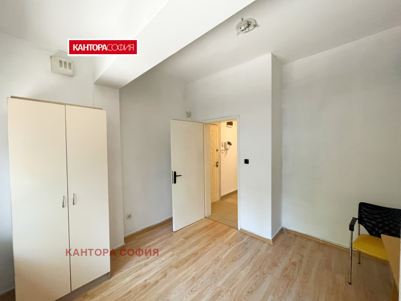 Te huur  Kantoor Sofia , Tsentar , 102 m² | 56403314 - afbeelding [3]