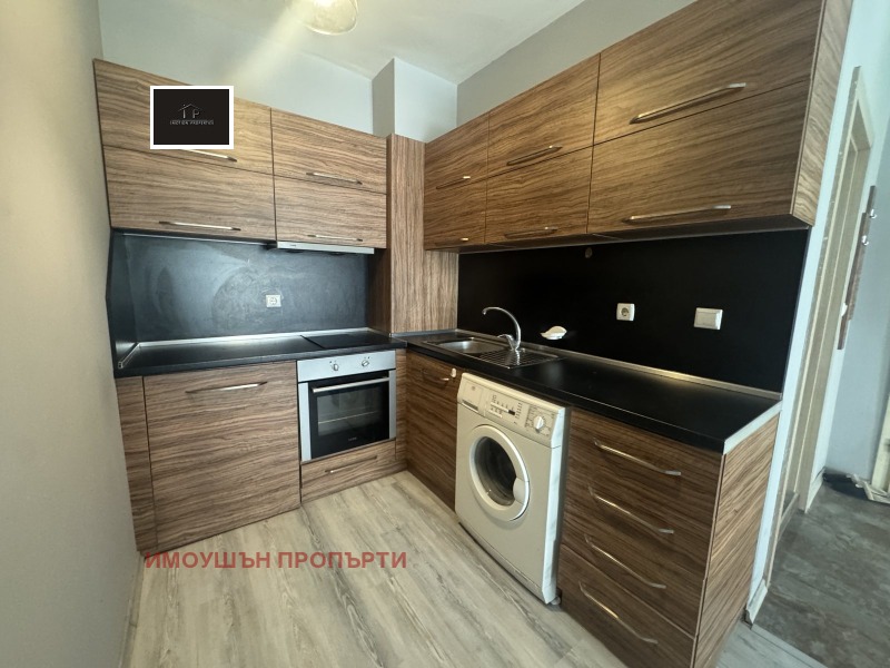 Para alugar  1 quarto Sofia , Studentski grad , 58 m² | 27651830