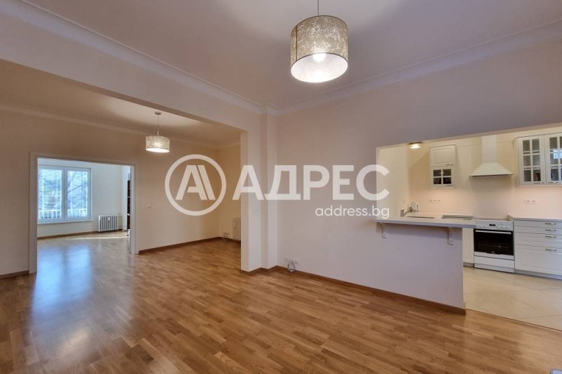 Da affittare  Ufficio Sofia , Tsentar , 102 mq | 97752028 - Immagine [2]