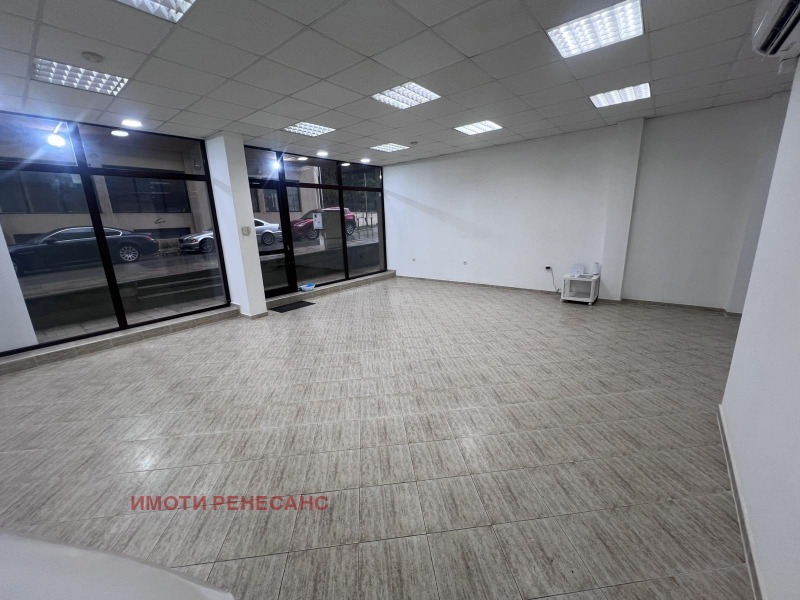 Дава под наем МАГАЗИН, гр. Варна, ХЕИ, снимка 2 - Магазини - 52822702