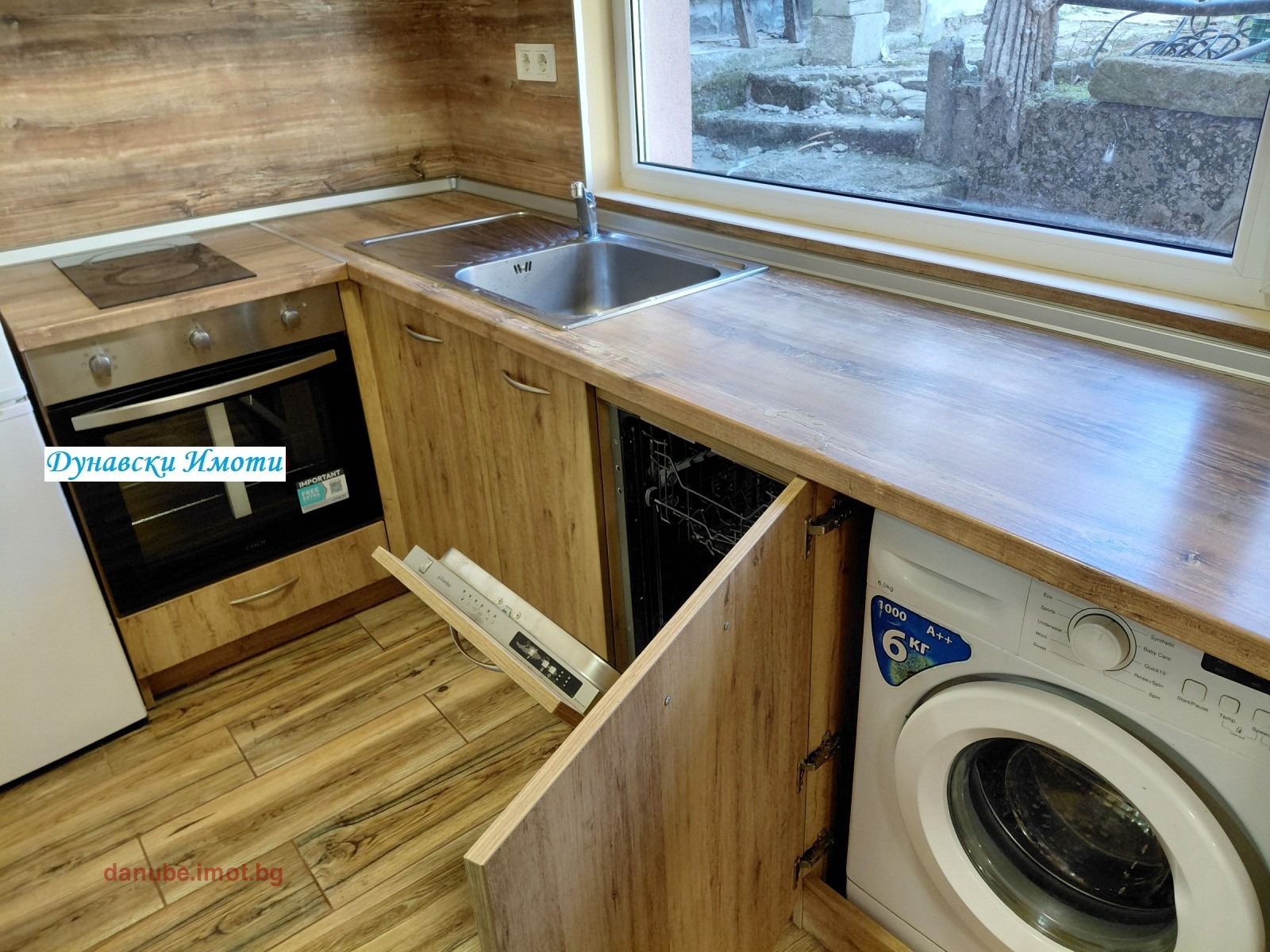 Дава под наем КЪЩА, гр. Русе, Център, снимка 3 - Къщи - 54228850