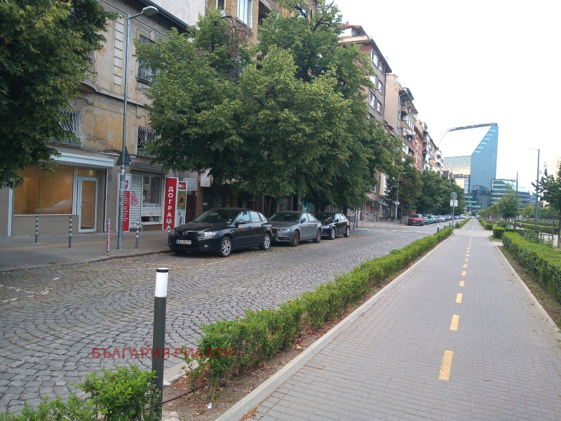 Vuokrattavana  Myymälä Sofia , Tsentar , 63 neliömetriä | 29187901 - kuva [15]