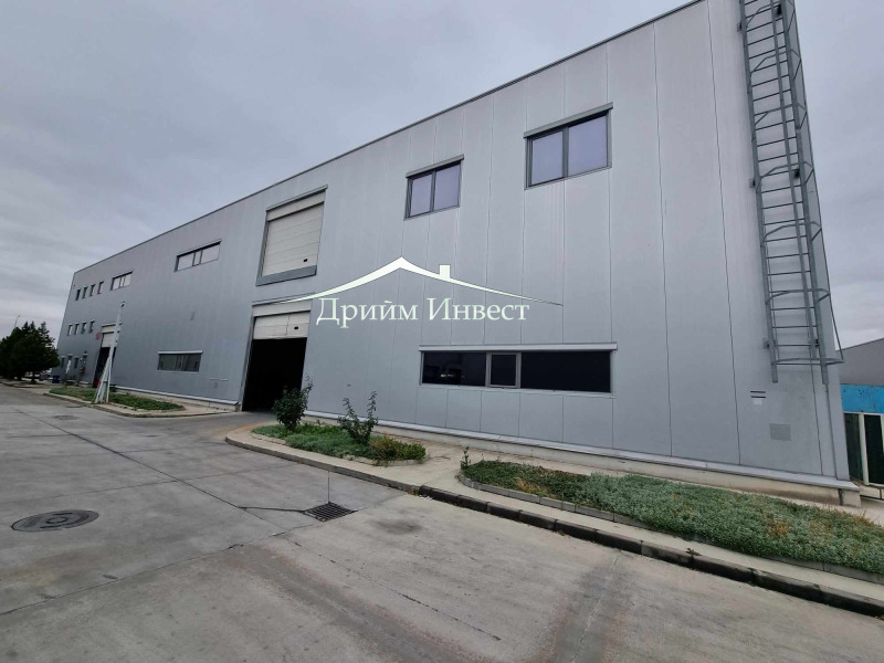 Te huur  Opslag Plovdiv , Industrialna zona - Trakija , 2000 m² | 58166240