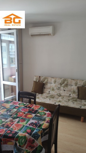 1 yatak odası Zimno kino Trakiya, Varna
