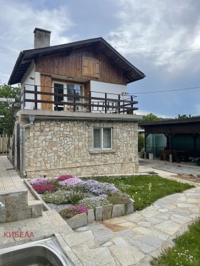 Haus Bosnek, region Pernik 1