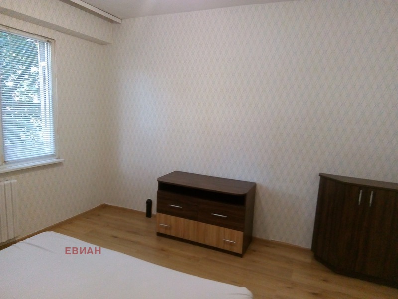 Дава под наем 3-СТАЕН, гр. Русе, Възраждане, снимка 17 - Апартаменти - 56120104