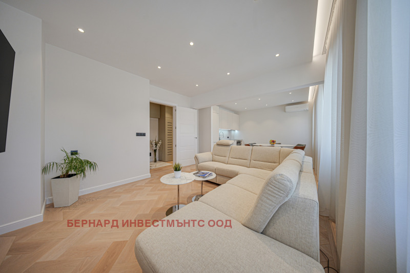Da affittare  1 camera da letto Sofia , Tsentar , 75 mq | 72672637 - Immagine [2]