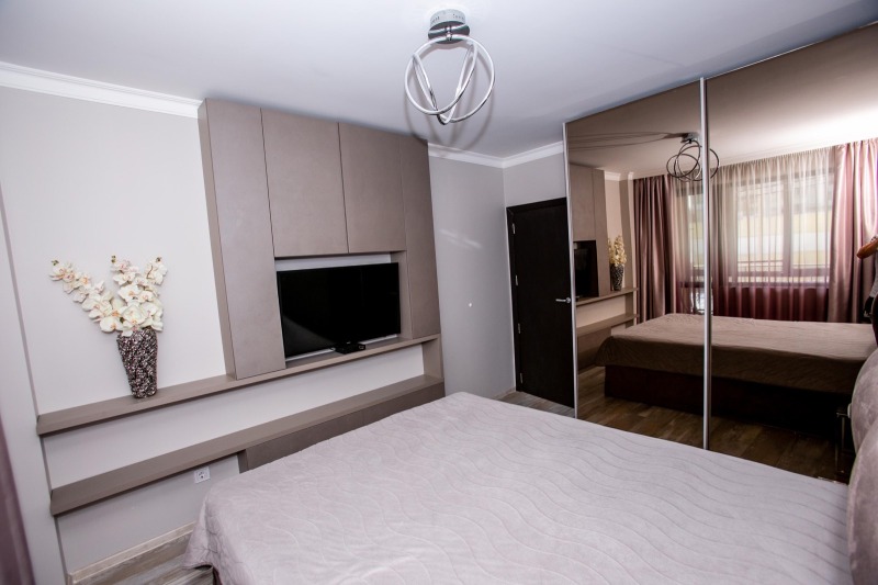 För uthyrning  2 sovrum Burgas , Centar , 90 kvm | 62647056 - bild [4]