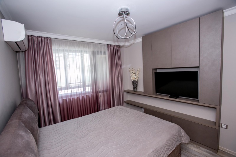 För uthyrning  2 sovrum Burgas , Centar , 90 kvm | 62647056 - bild [5]