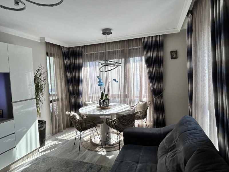 För uthyrning  2 sovrum Burgas , Centar , 90 kvm | 62647056 - bild [2]