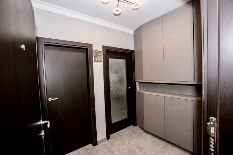 För uthyrning  2 sovrum Burgas , Centar , 90 kvm | 62647056 - bild [6]