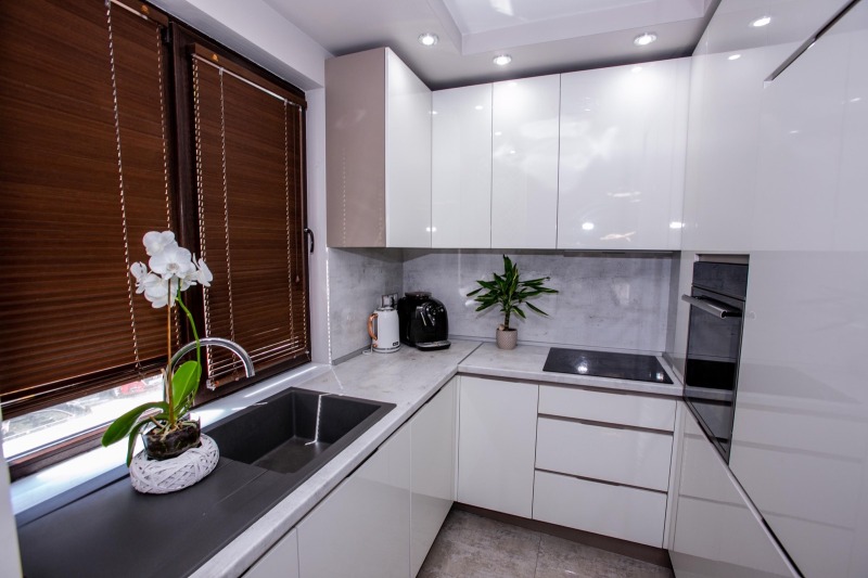 För uthyrning  2 sovrum Burgas , Centar , 90 kvm | 62647056 - bild [7]