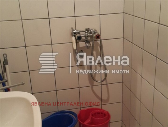 Дава под наем 3-СТАЕН, гр. София, Оборище, снимка 4 - Апартаменти - 53715948