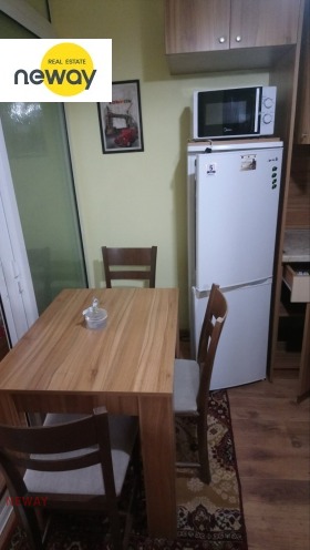 1 chambre Chirok tsentar, Pleven 1