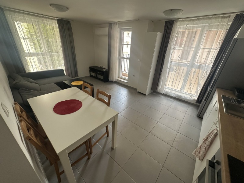 Vuokrattavana  1 makuuhuone Sofia , Nadežda 2 , 65 neliömetriä | 48144416 - kuva [2]
