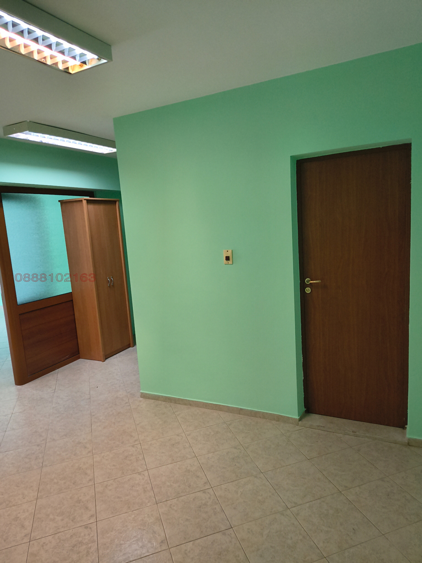 Дава под наем ОФИС, гр. Пловдив, Капана, снимка 6 - Офиси - 56274817